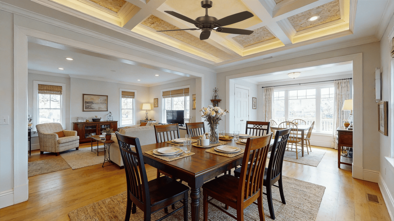 Multi-Color 5-Blade 52-inch AC Motor Fan Light - Image 1