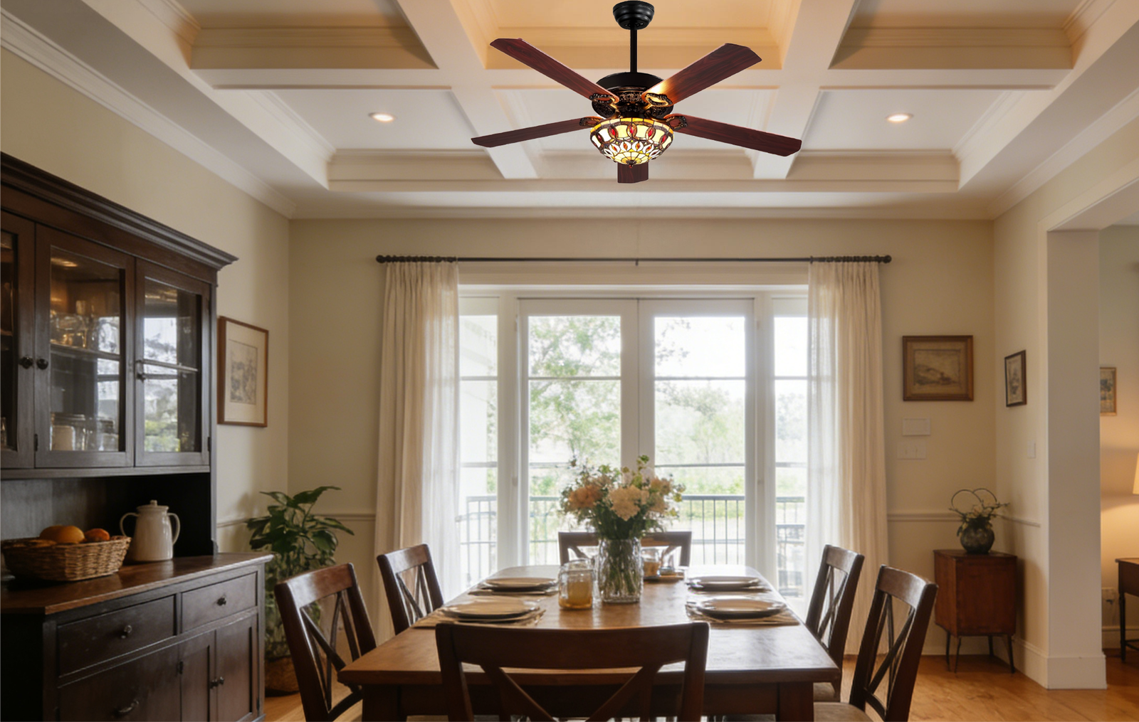 Tiffany Light 52-inch AC Motor Fan Light - Image 1